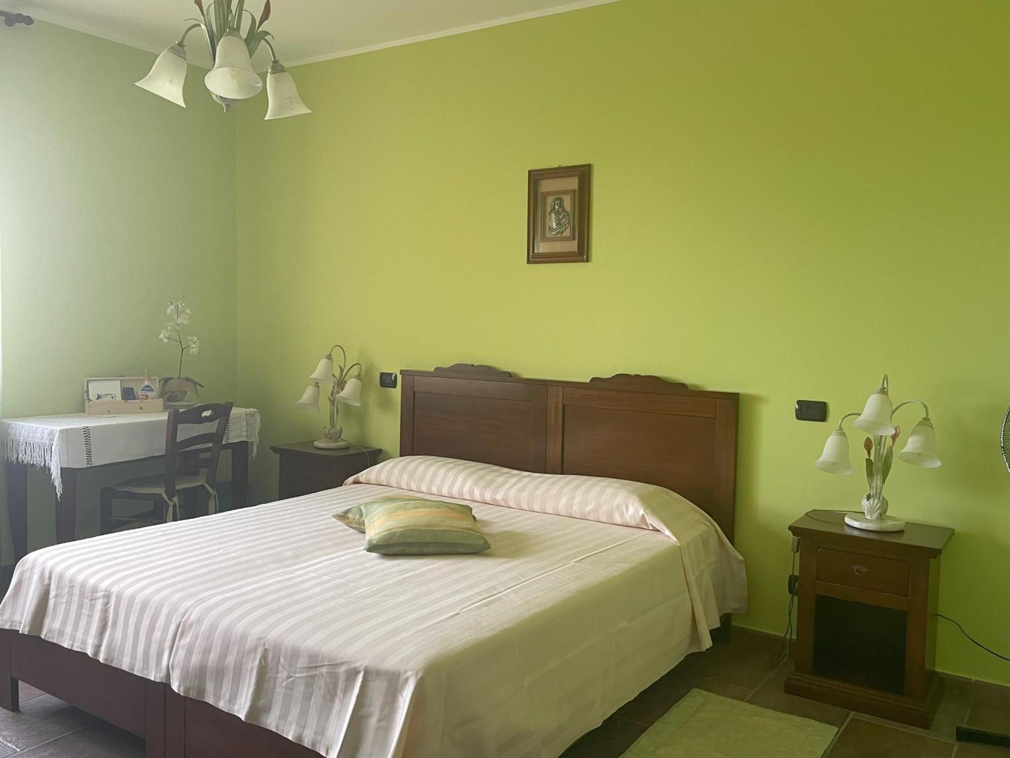 Agriturismo Finestre Di Langa Trezzo Tinella Ngoại thất bức ảnh